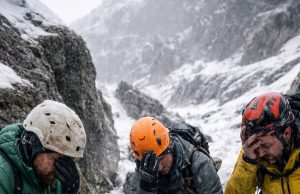 For 23 days in the middle of the white snow, the dog did not leave his owner’s corpse for a single step, and when rescuers approached, they discovered with outrage the gruesome secret that was hidden right beneath the dead man’s body.